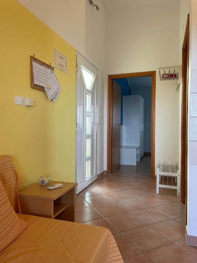 Villa Vinki Vinkuran Bagian luar foto